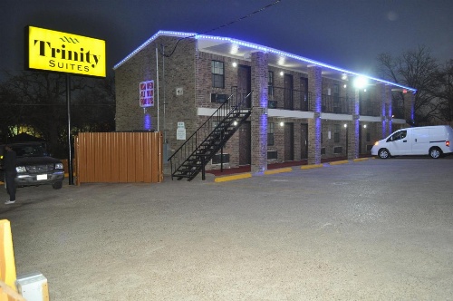 Trinity Suites Downtown Dallas image 1