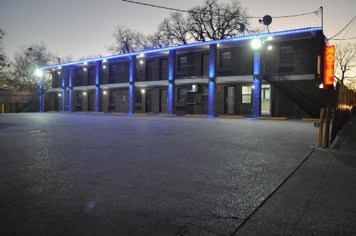 Trinity Suites Downtown Dallas image 12