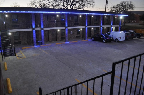 Trinity Suites Downtown Dallas image 13