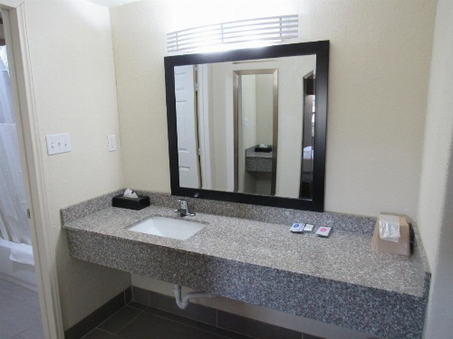 Trinity Suites Downtown Dallas image 24