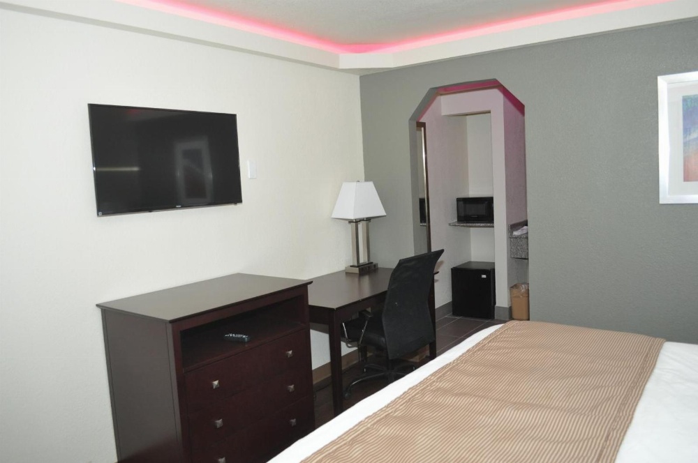 Trinity Suites Downtown Dallas Main image
